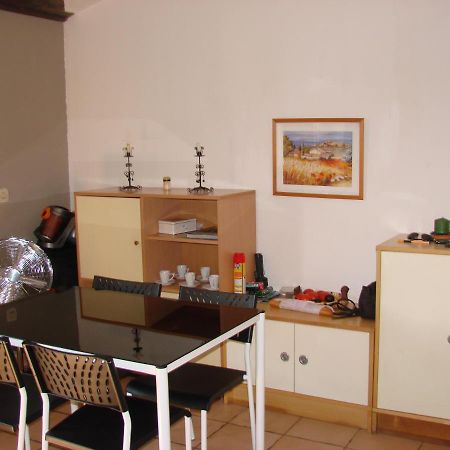 Apartamento 25 Fm 2 D Coursan Exterior foto